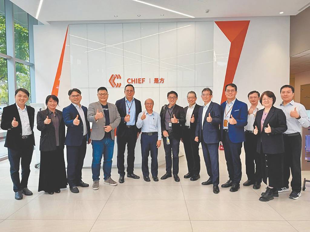 行動貝果推企業私有化地端AI平台