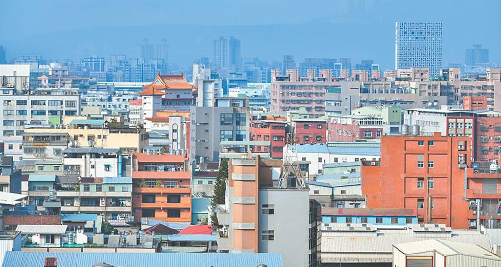 房市管制發威 交易量九年新低