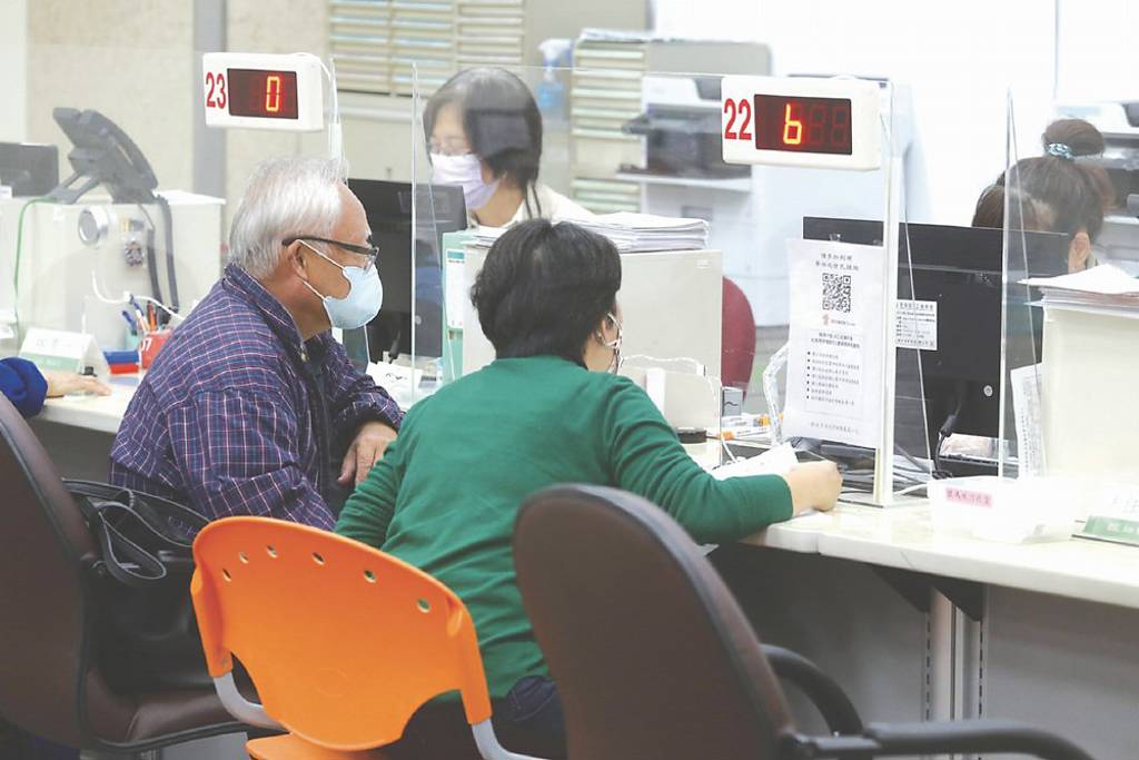 年金險、分紅保單 補強現金流