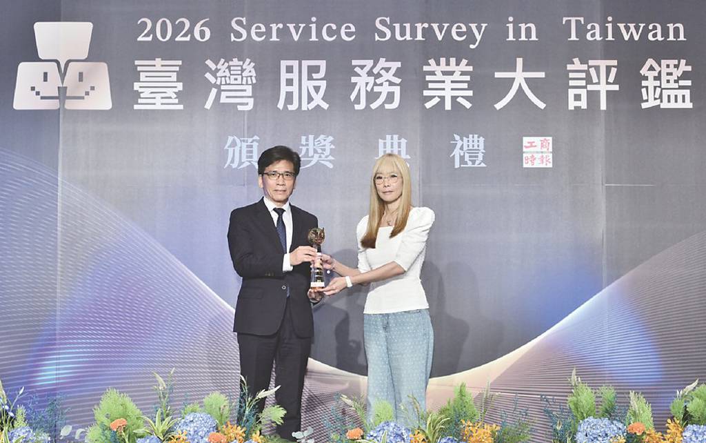 臺灣服務業大評鑑》JINS職人服務 六度奪金