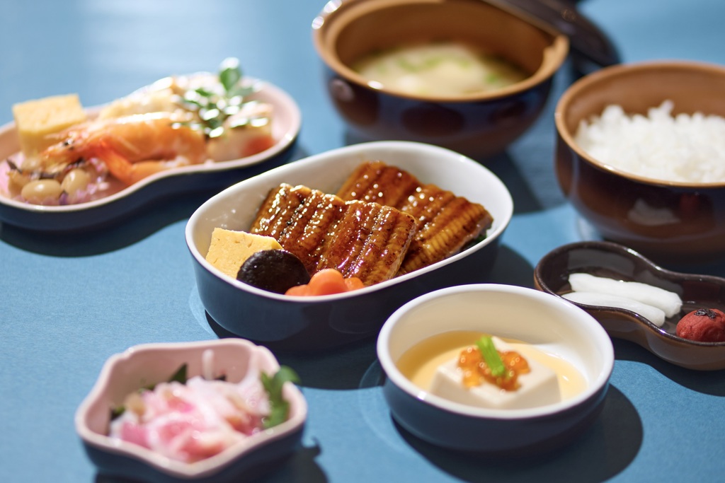 華航機上餐擴大國際合作版圖 攜手日本名店推和風料理