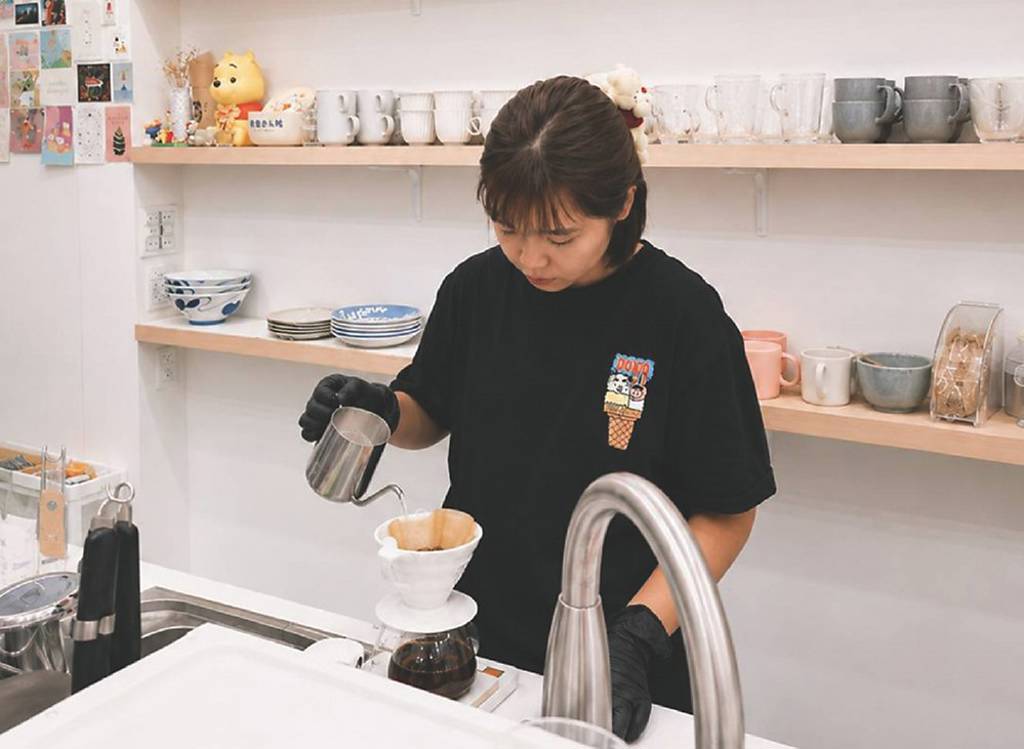 豆口加創辦人黃逸嬋 青年創業 獨創巴斯克搶市