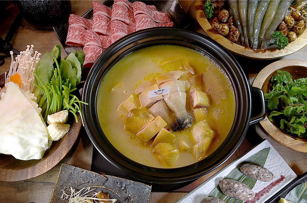 不用涮料也管飽!台北〈鮑福記 鮑魚雞湯火鍋〉打造鍋界CP值天花板!
