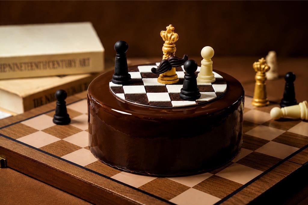 台中福華以西洋棋為靈感 打造霸氣父親節限定蛋糕