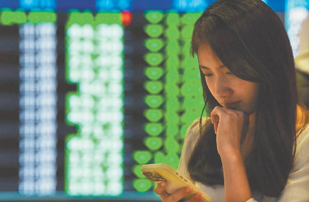 愈跌愈買! 投資人搶進台股正2 ETF