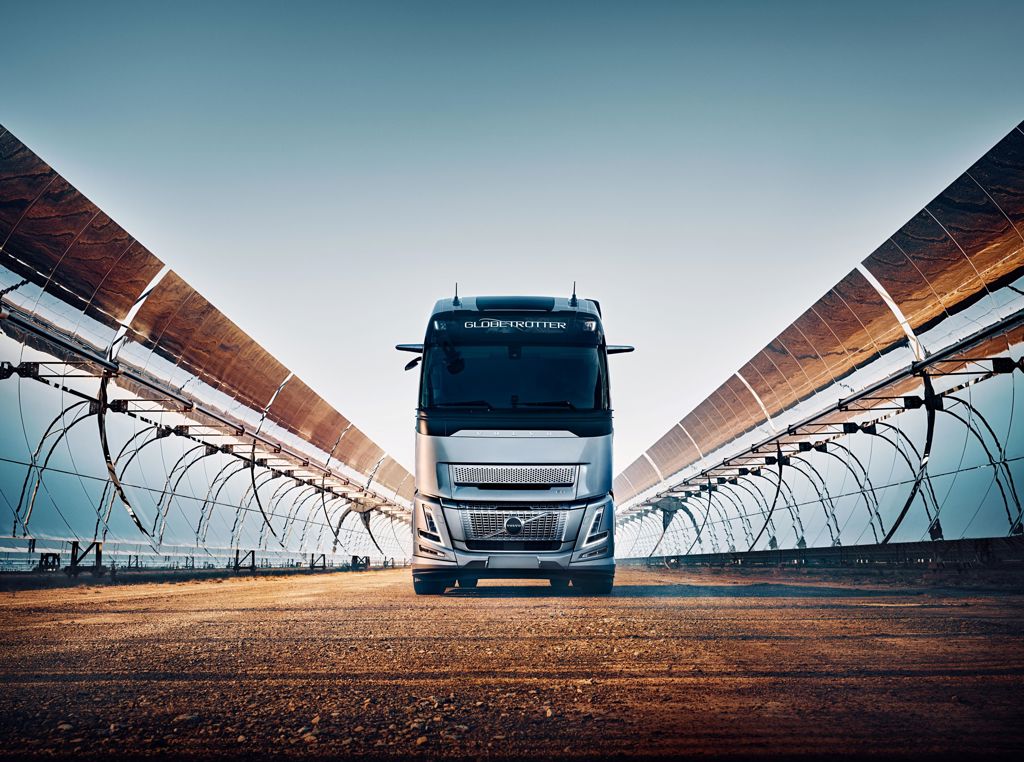 當世界追求奈米精度 Volvo守護每一公里 Volvo Trucks 承諾成為高科技供應鏈的可靠夥伴
