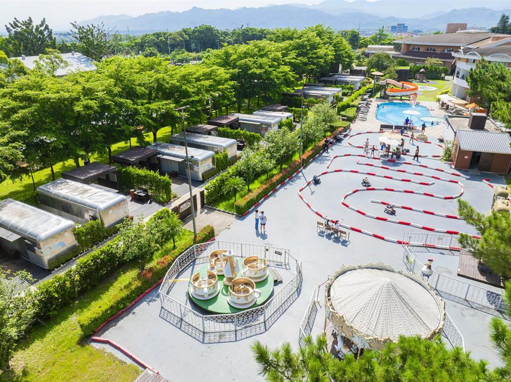 天成逸旅朋趣豪華露營平日限定一泊二食優惠起跑 雙人入住3,999元起