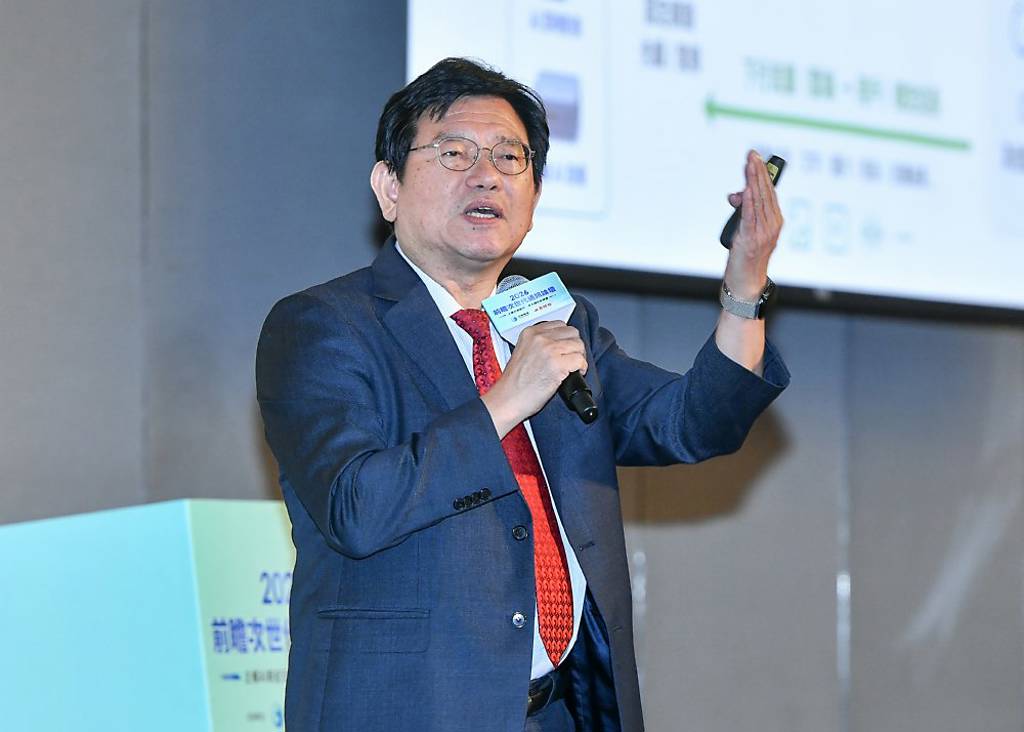 中華電:強化AI樞紐地位