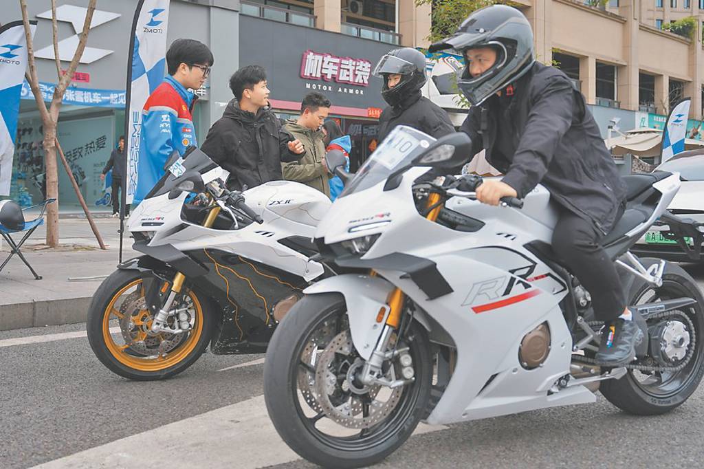 重慶重機觀光熱潮