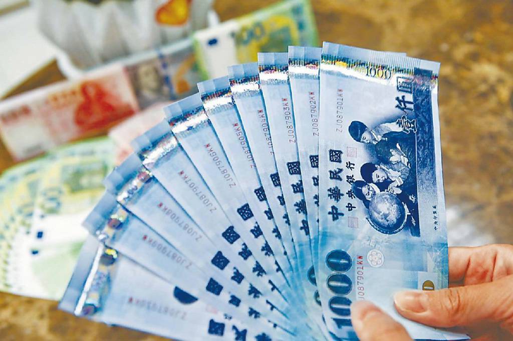 接軌新制 三大壽險接力發債