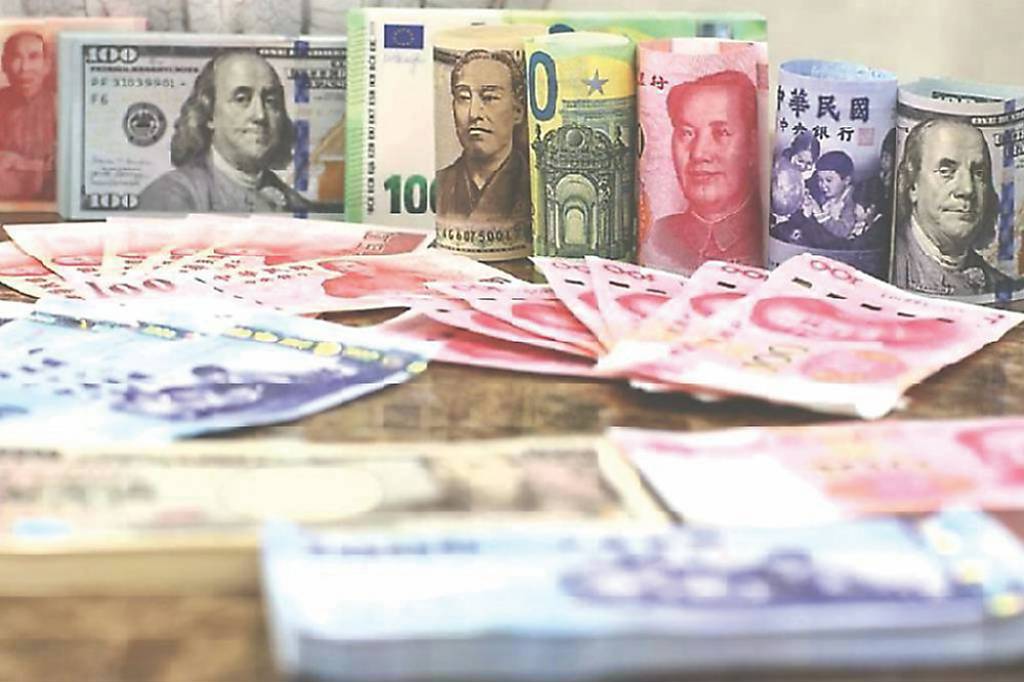 三外銀 四面向擴大財管布局