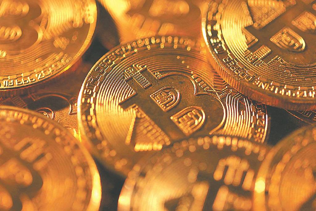 市場重燃比特幣返10萬美元