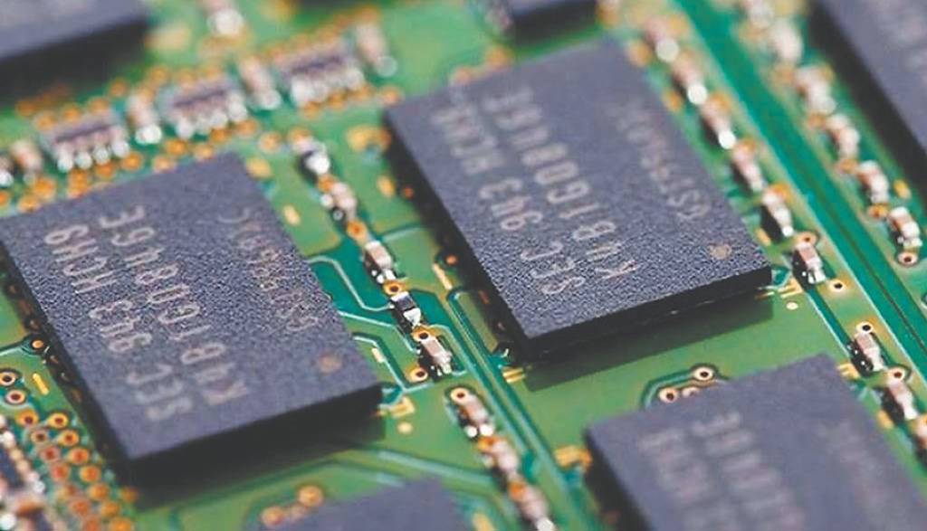 記憶體超級循環還沒完!HBM、企業級SSD缺到明年底
