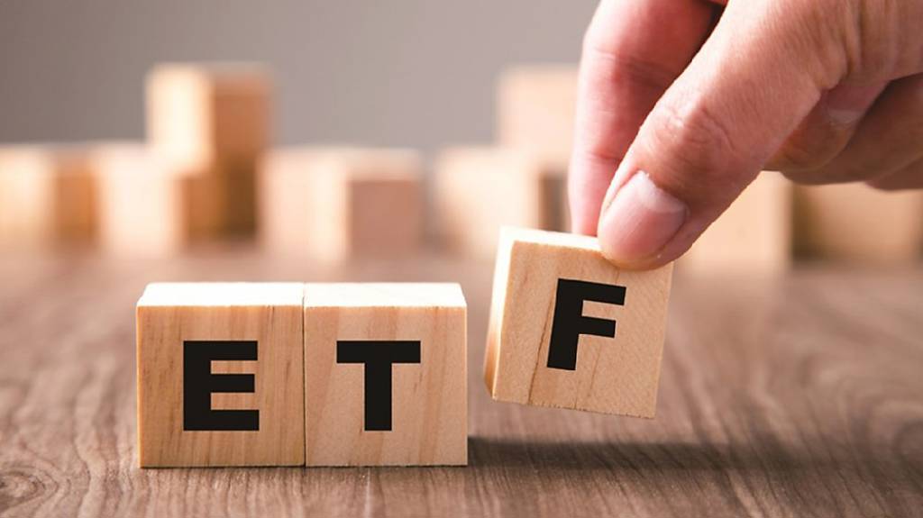 債券ETF配息、報酬率 雙王出列