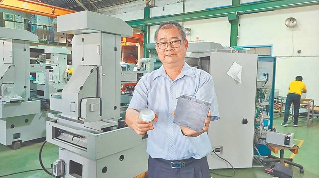 聯盛非金屬線切割機 突破傳統限制