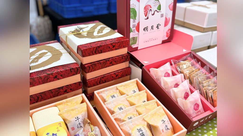 台北101董事長賈永婕親自導覽 明月堂登「500甜」盛會