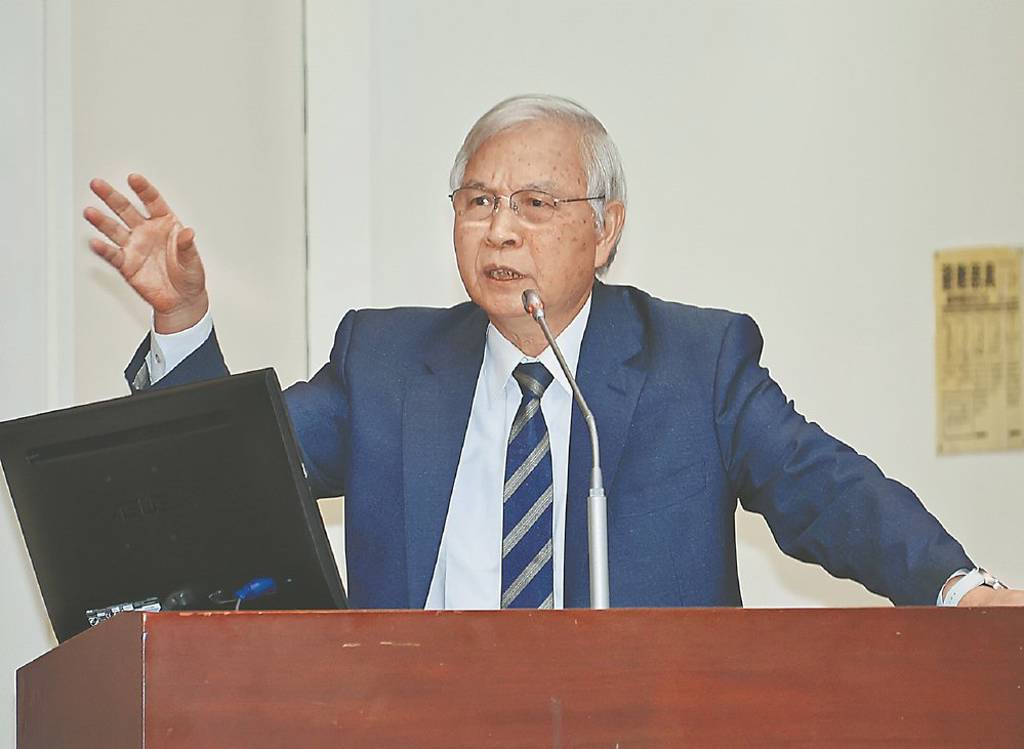 超級央行周全解析》央行持續「凍息」 不隨Fed起舞