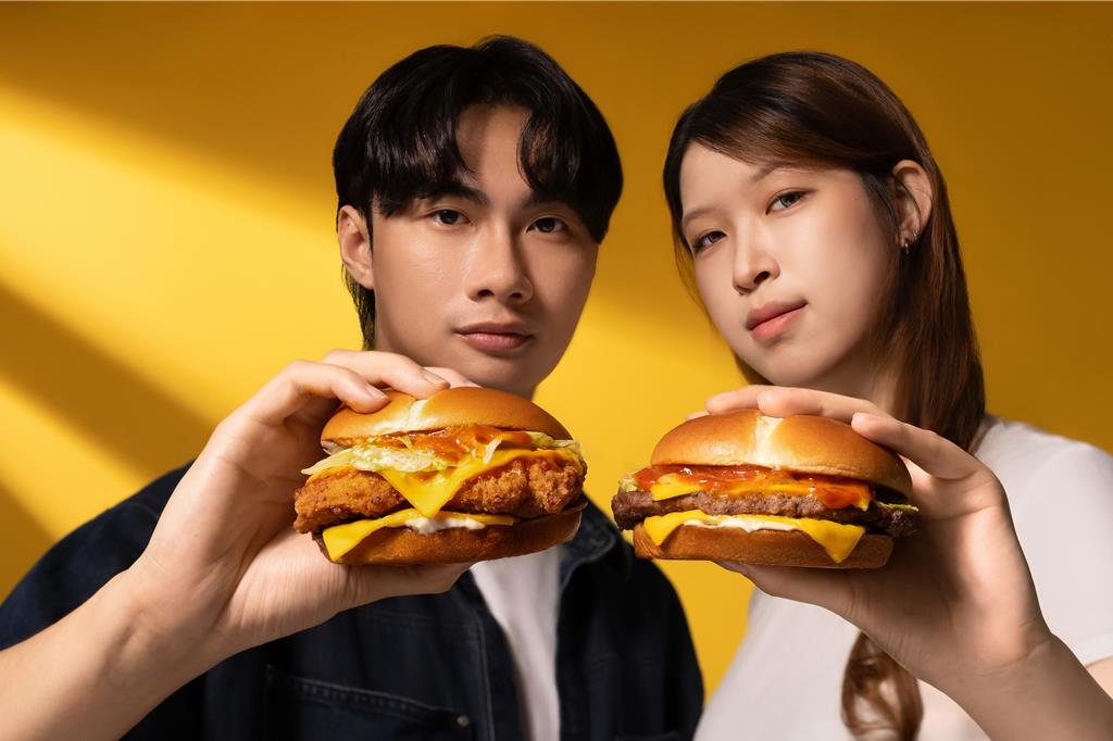 麥當勞攜手G-DRAGON推出韓流美食饗宴 PEACEMINUSONE品牌聯名商品9/30起開賣