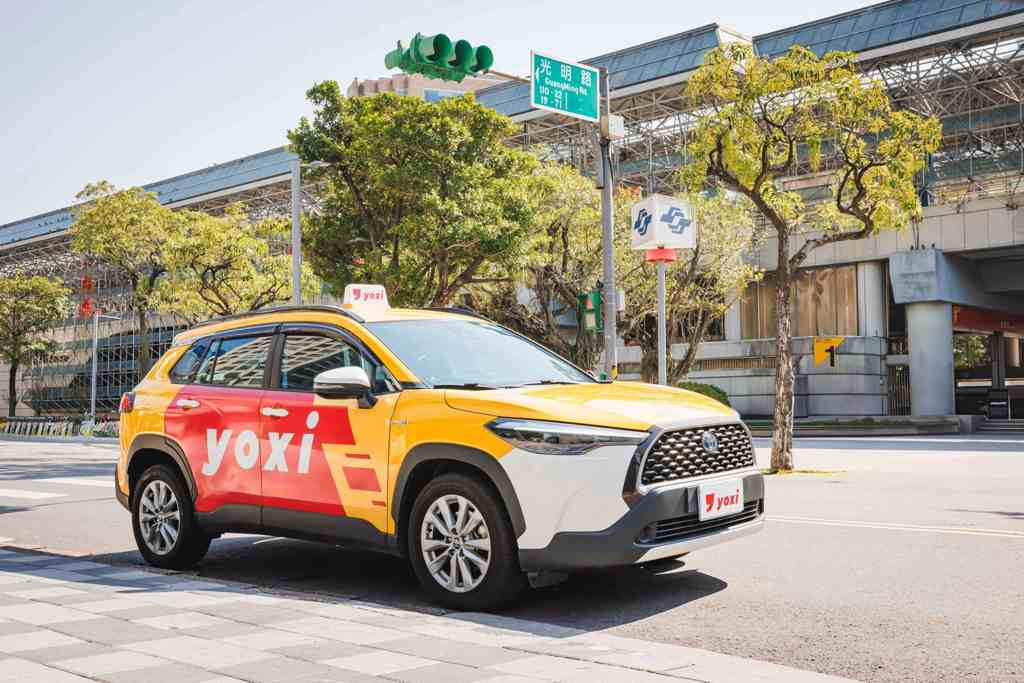 yoxi跨域攜手KFC、HOLA 串聯美食與居家體驗推限定優惠