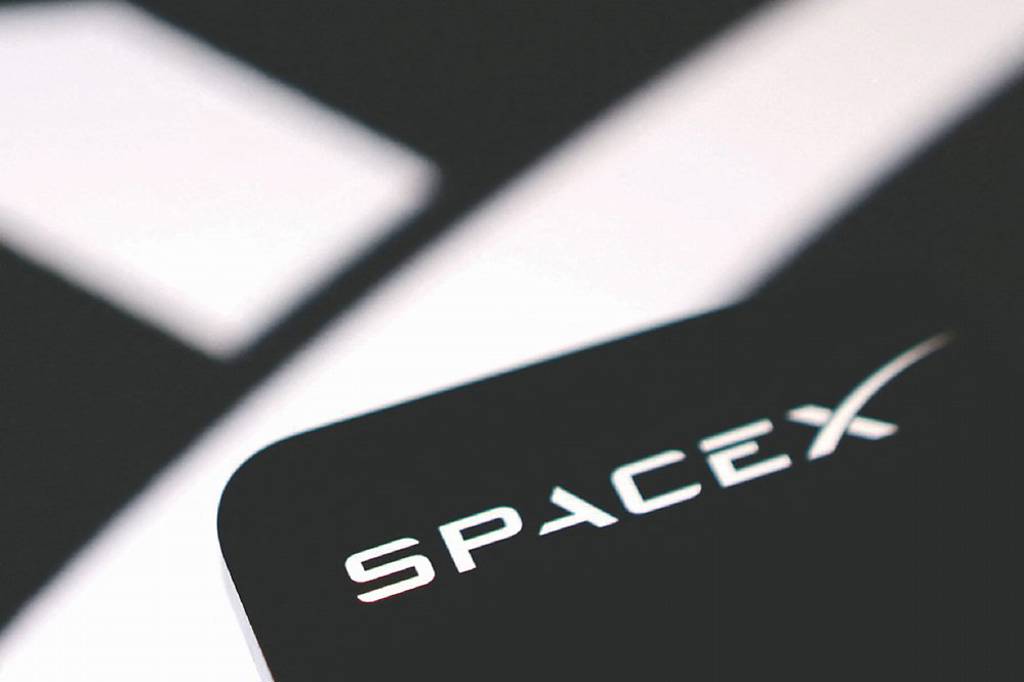 那指季調生效 SpaceX權重翻倍