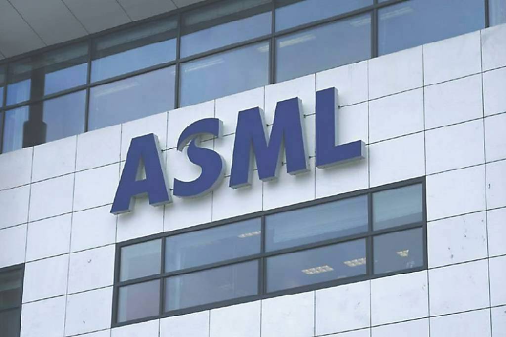 在歐洲本土賣不出一台曝光機! ASML高層點破尷尬真相