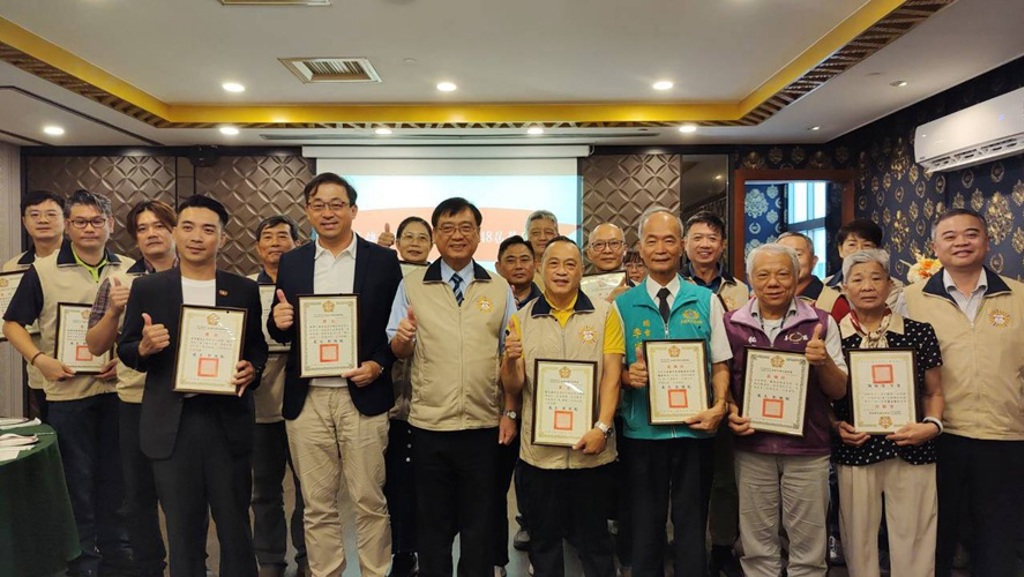 慶祝榮民節 高市榮服處表揚榮民楷模及績優員工